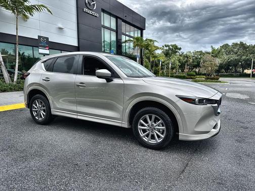 Platinum 2025 Mazda CX-5 2.5 S Select Package