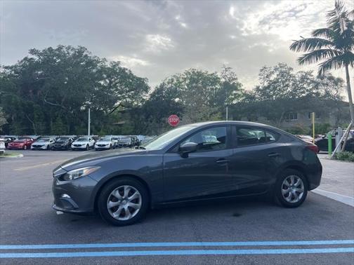 2015 Mazda Mazda3 i Sport