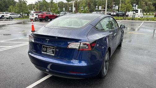 2022 Tesla Model 3 Standard Range