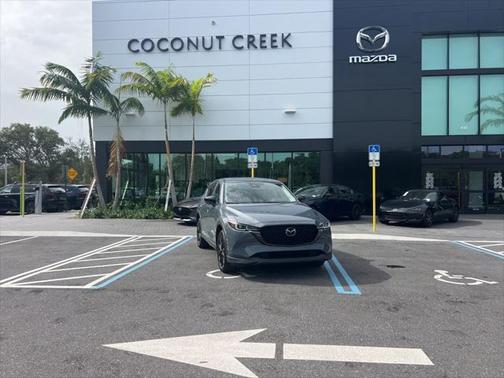 2022 Mazda CX-5 Carbon Edition
