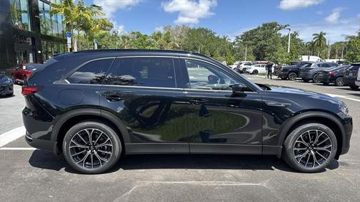 2025 Mazda CX-70 PHEV Premium Plus Package