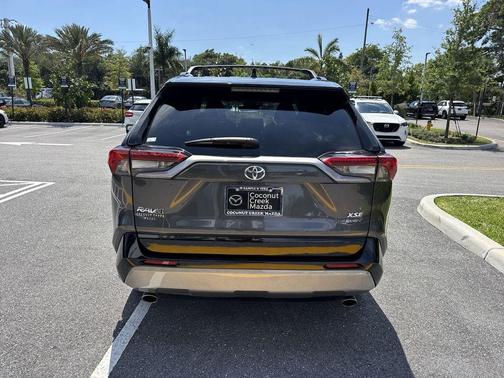 2025 Toyota RAV4 Hybrid XSE