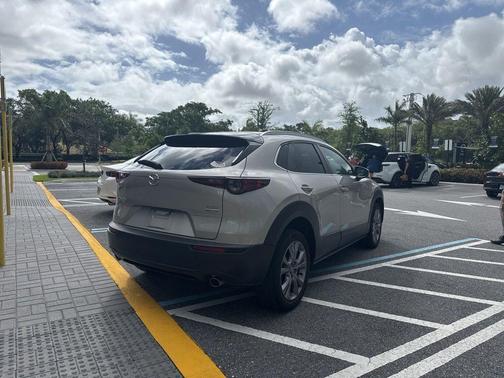 Platinum 2023 Mazda CX-30 2.5 S Preferred Package