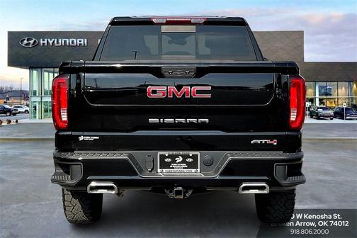 2022 GMC Sierra 1500 AT4