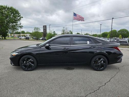 Abyss Black 2026 Hyundai ELANTRA Sport