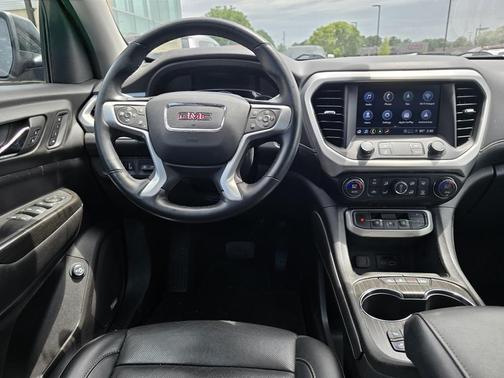 2023 GMC Acadia FWD SLT