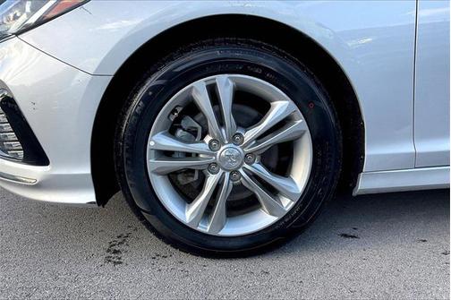 2019 Hyundai SONATA SEL