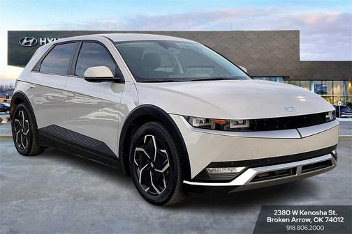 2024 Hyundai IONIQ 5 SEL