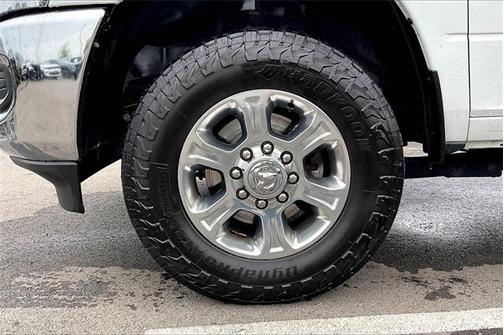 2021 RAM 2500 Big Horn Crew Cab 4x4 6'4' Box