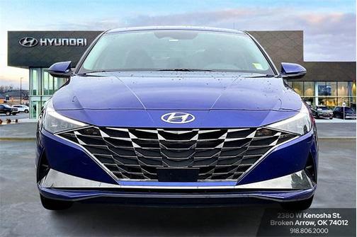 2023 Hyundai ELANTRA Limited