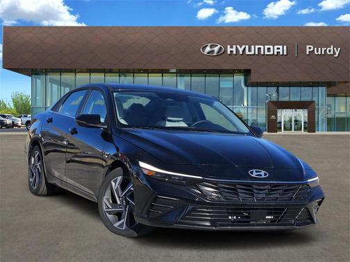2025 Hyundai ELANTRA Limited