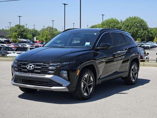 Phantom Black 2026 Hyundai TUCSON SEL