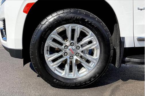 2024 GMC Yukon XL SLT