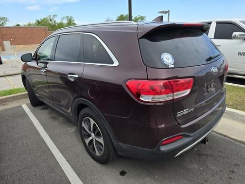 2016 Kia Sorento EX