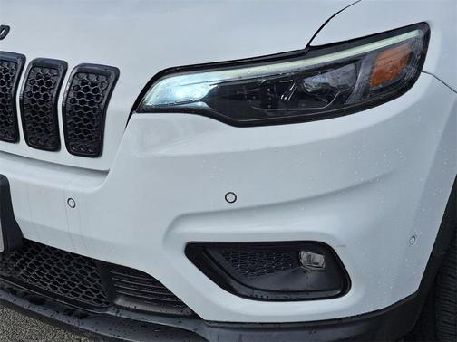 2023 Jeep Cherokee Altitude