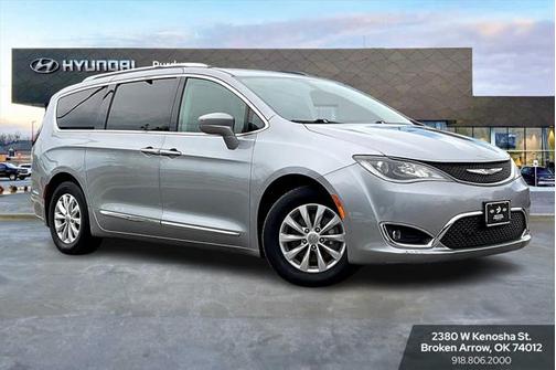 2019 Chrysler Pacifica Touring L