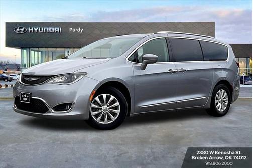 2019 Chrysler Pacifica Touring L
