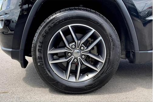 2018 Jeep Grand Cherokee Laredo E