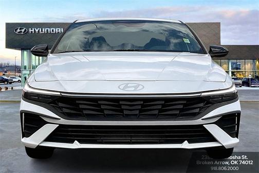 2025 Hyundai ELANTRA Sport