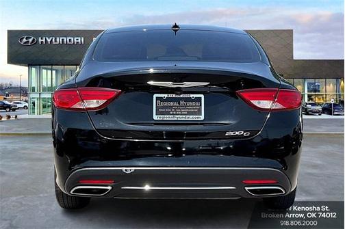 2015 Chrysler 200 C