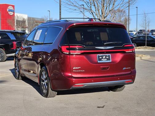 2022 Chrysler Pacifica L