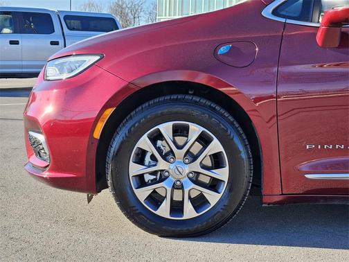 2022 Chrysler Pacifica L