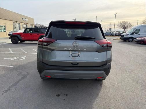 2023 Nissan Rogue S