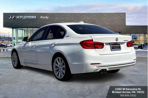 2018 BMW 330e iPerformance