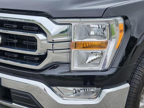 Agate Black Metallic 2023 Ford F-150 XLT