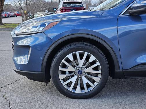 2020 Ford Escape Titanium