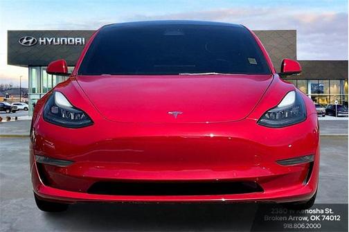 2022 Tesla Model 3 Standard Range