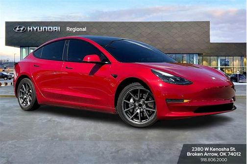 2022 Tesla Model 3 Standard Range