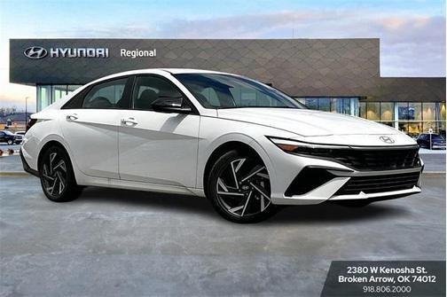 2025 Hyundai ELANTRA Sport