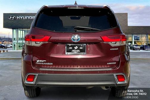2019 Toyota Highlander Hybrid Platinum