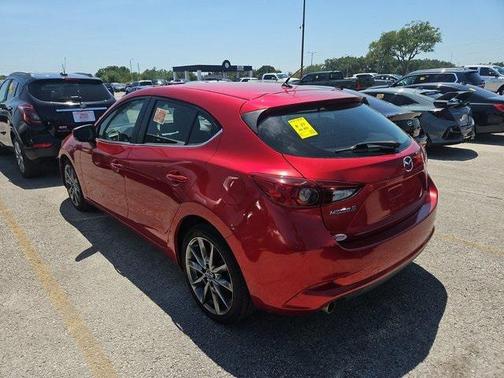 2018 Mazda Mazda3 Touring