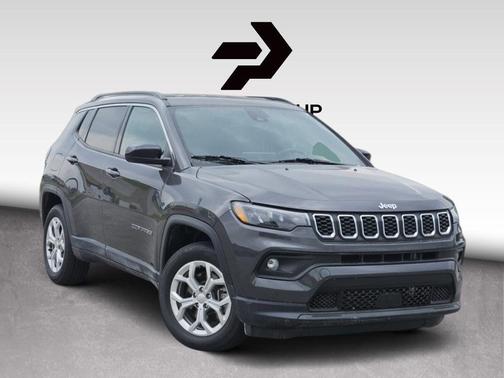 Baltic Gray Metallic Clearcoat 2024 Jeep Compass Latitude