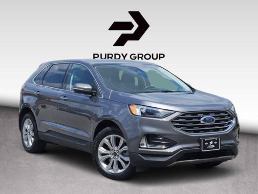 Gray Metallic 2023 Ford Edge Titanium
