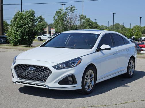 Quartz White Pearl 2019 Hyundai SONATA Limited