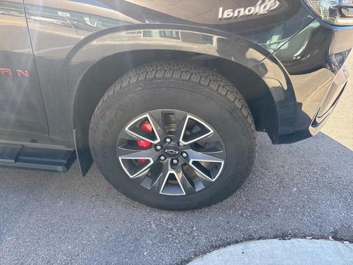 2021 Chevrolet Suburban 4WD Z71