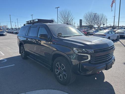 2021 Chevrolet Suburban 4WD Z71