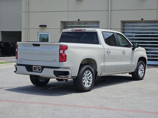 White Sands 2026 Chevrolet Silverado 1500 RST