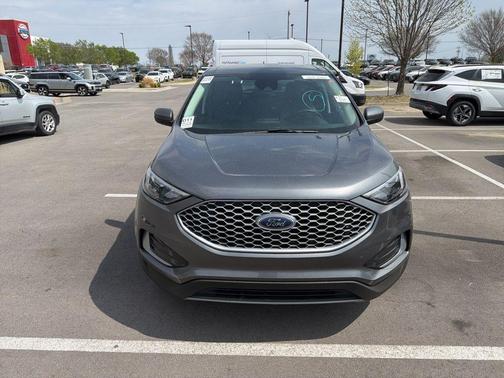 Gray Metallic 2024 Ford Edge SEL