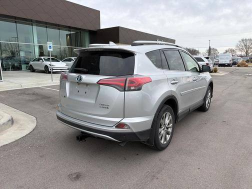 2016 Toyota RAV4 Hybrid Limited