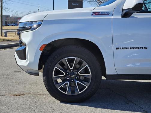 2023 Chevrolet Suburban 4WD Z71