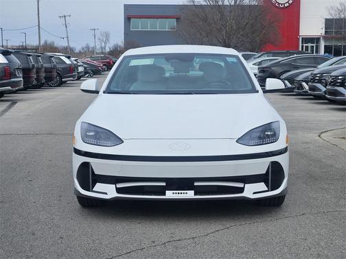2025 Hyundai IONIQ 6 SEL