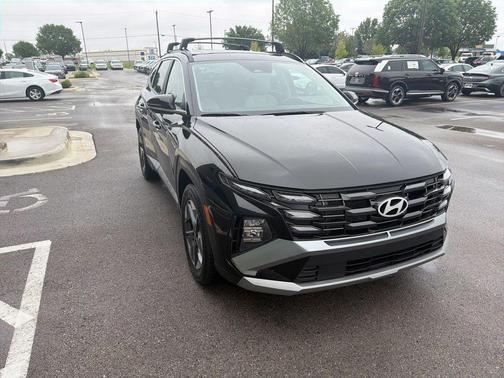 Phantom Black 2025 Hyundai TUCSON SEL Convenience