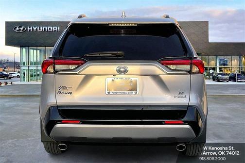 2024 Toyota RAV4 Hybrid SE