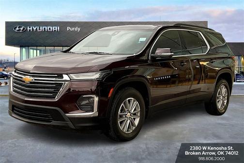 2023 Chevrolet Traverse LT Cloth
