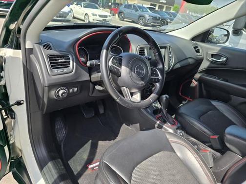 2020 Jeep Compass Trailhawk