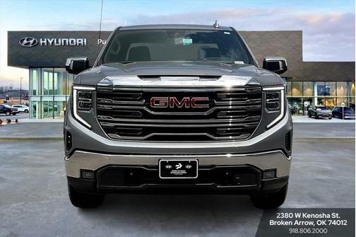 2024 GMC Sierra 1500 SLT